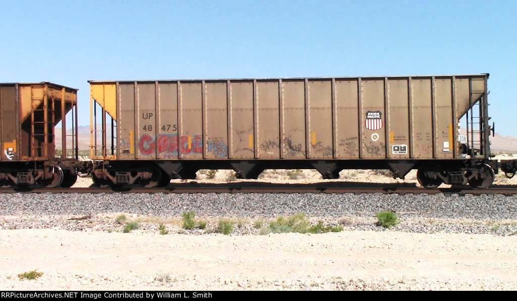 EB Unit Empty Hooper Car Frt at Erie NV -39